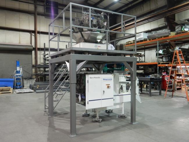 High Performance Packaging has this great Hayssen Ultima 12-16 HR ...