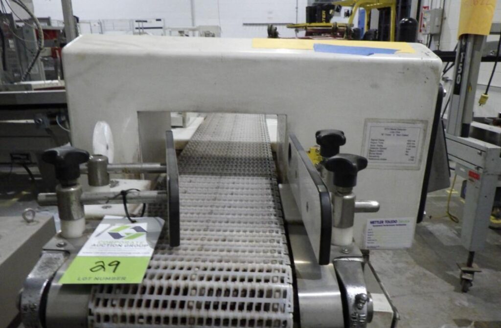 Mettler Toledo Safeline Metal Detector With Conveyor - High Performance ...